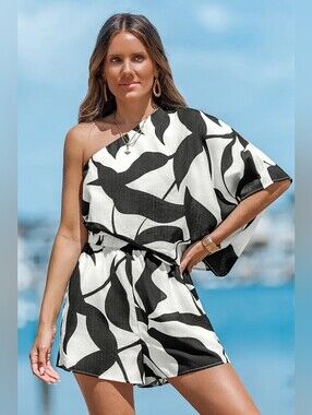 Solstice Sky Tropical Romper 💥 BRAND NEW 💥